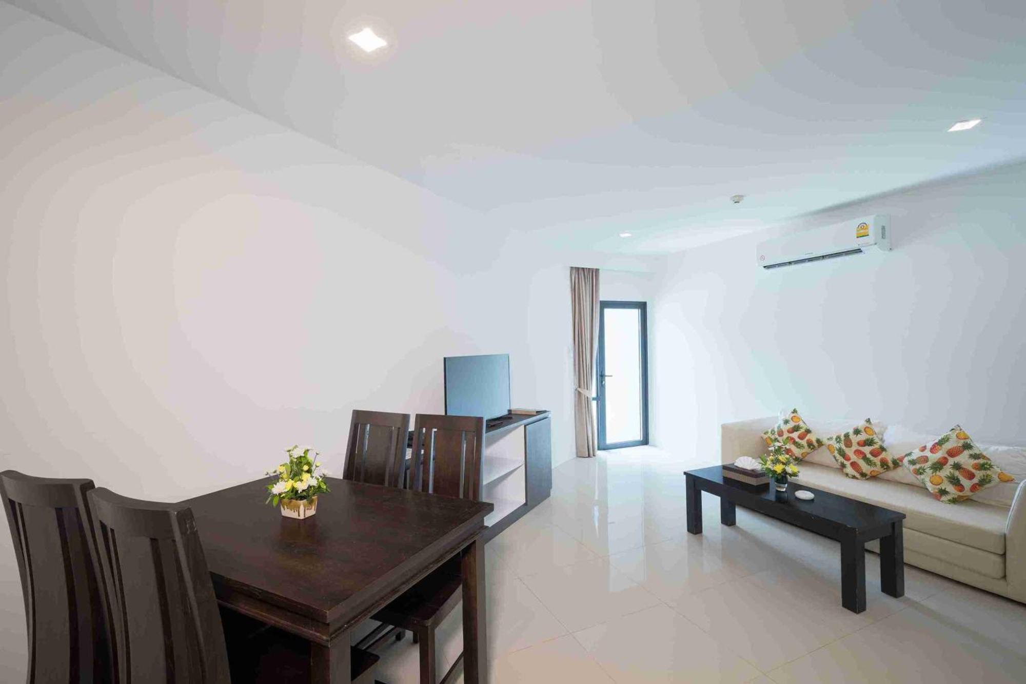 Two-Bedroom Suite